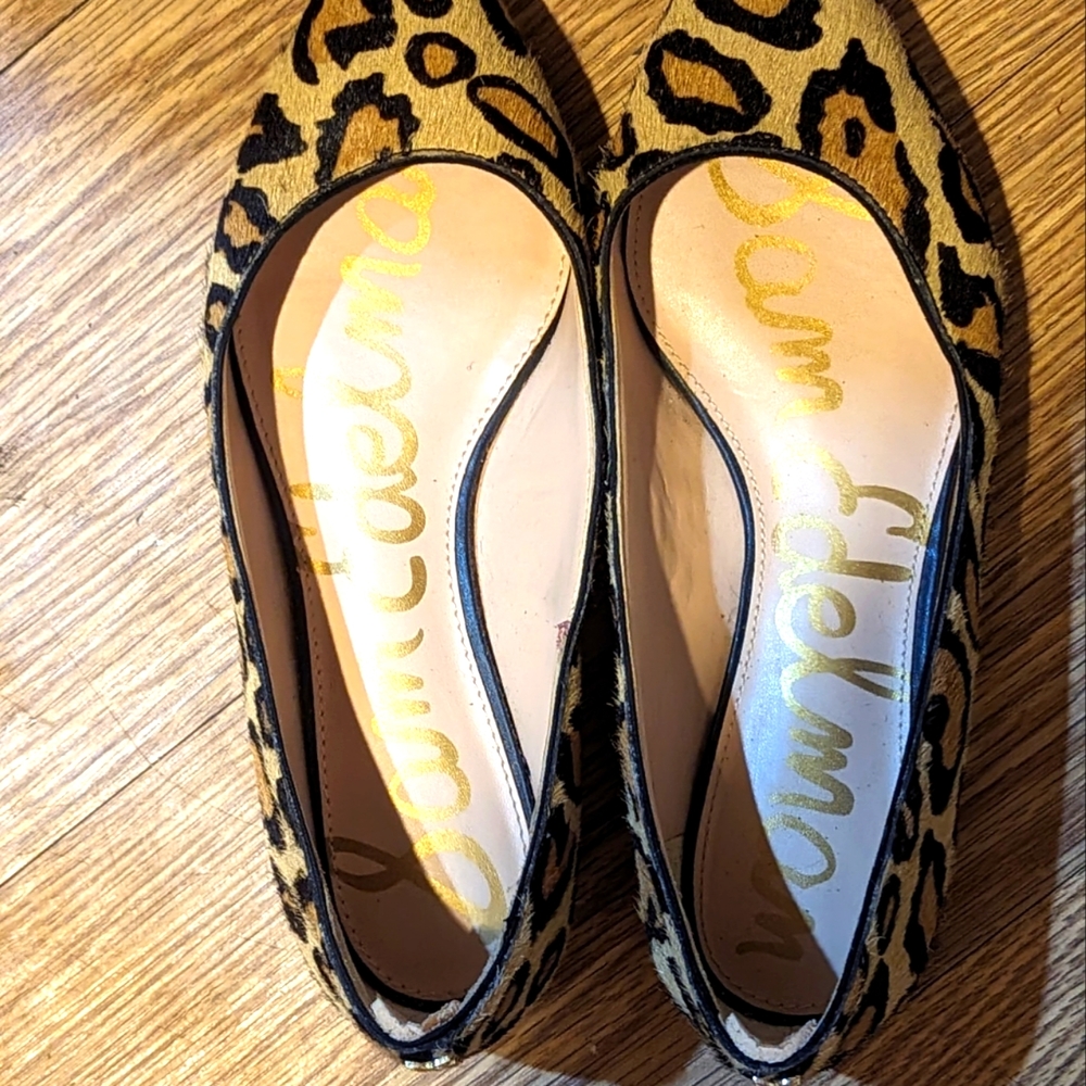 Sam Edelman genuine calf hair pointed toe flats size 7
